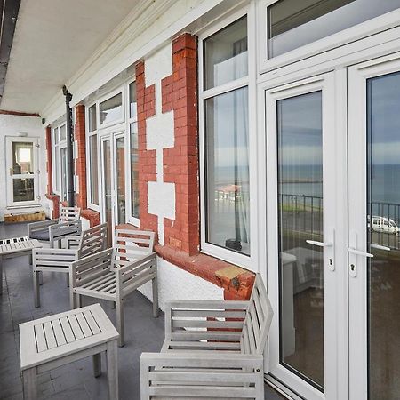 Host & Stay - 4 Metropole Towers Whitby Exterior foto